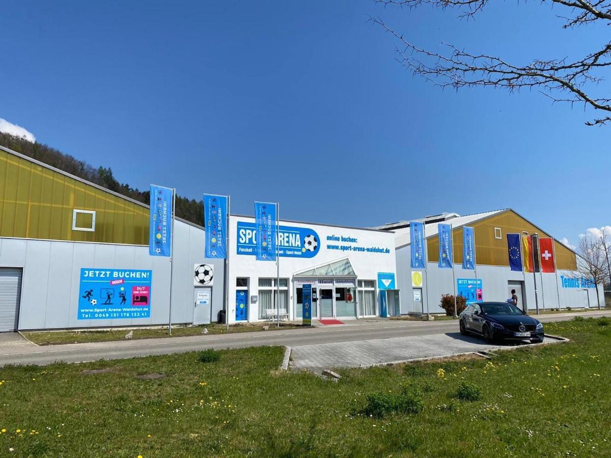 Sport Arena Hotel Waldshut-Tiengen Exteriör bild