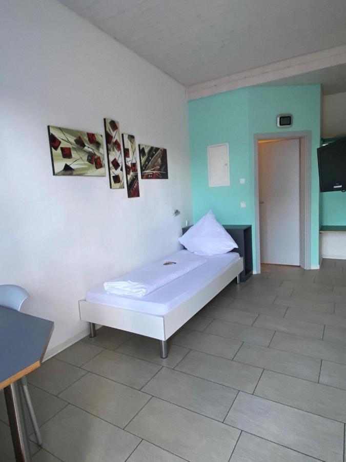 Sport Arena Hotel Waldshut-Tiengen Exteriör bild